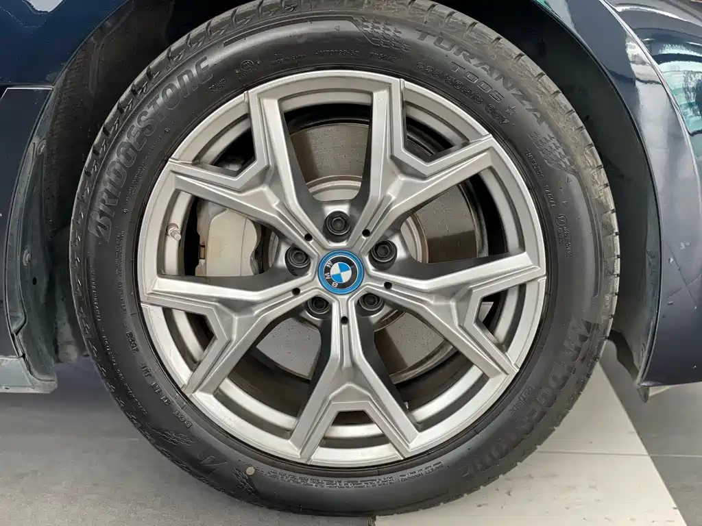 BMW i3 2023 — фото 12