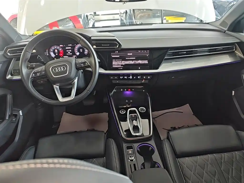 Audi A3 2025 — фото 10