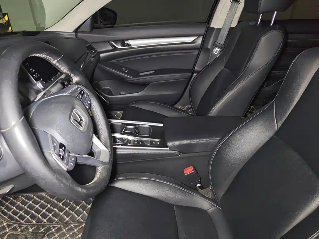 Honda Accord 2021 — фото 12