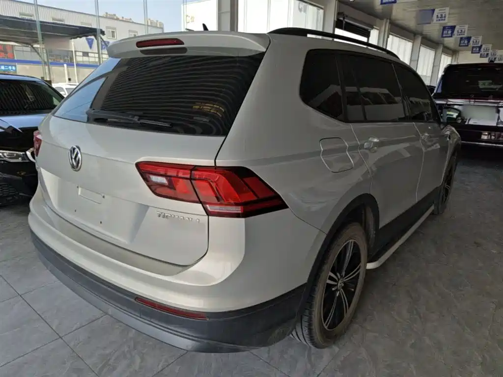 Volkswagen Tiguan L 2019 — фото 7