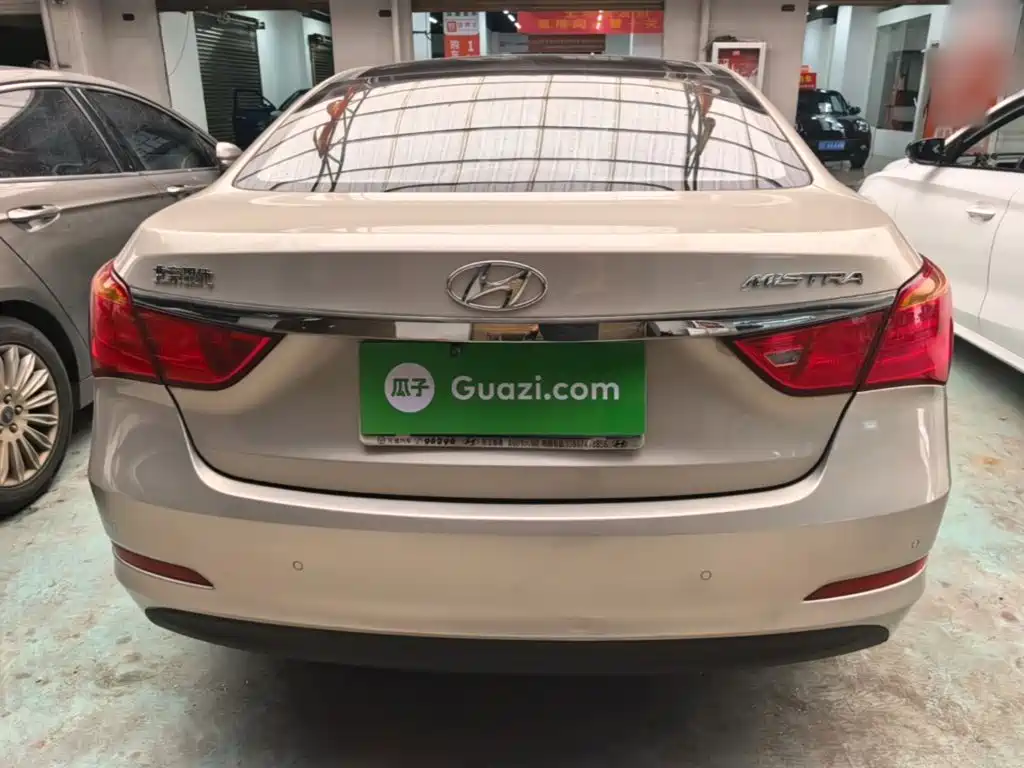 Hyundai Mistra 2015 — фото 6
