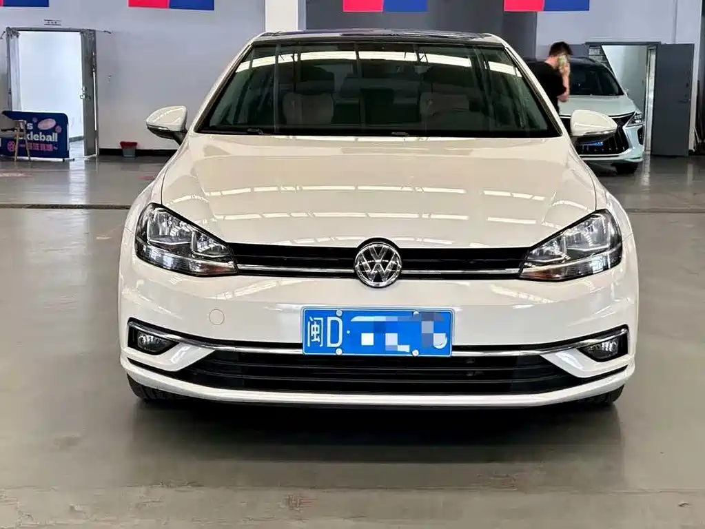 Volkswagen Golf 2020