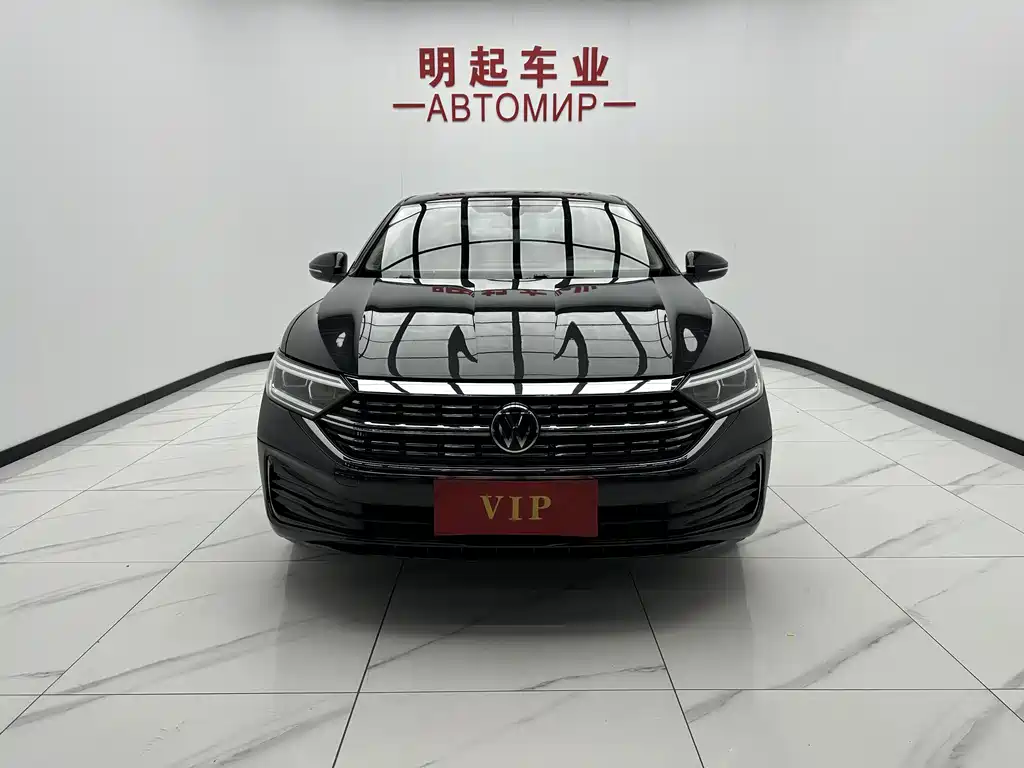 Volkswagen Sagitar 2022