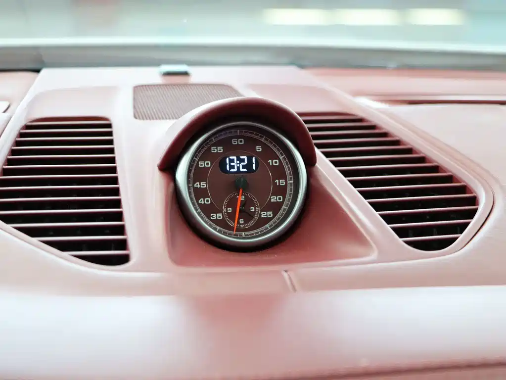 Porsche 911 2015 — фото 14