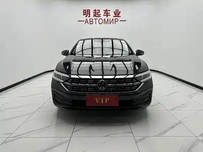 Volkswagen Sagitar 2022