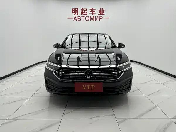 Volkswagen Sagitar 2022