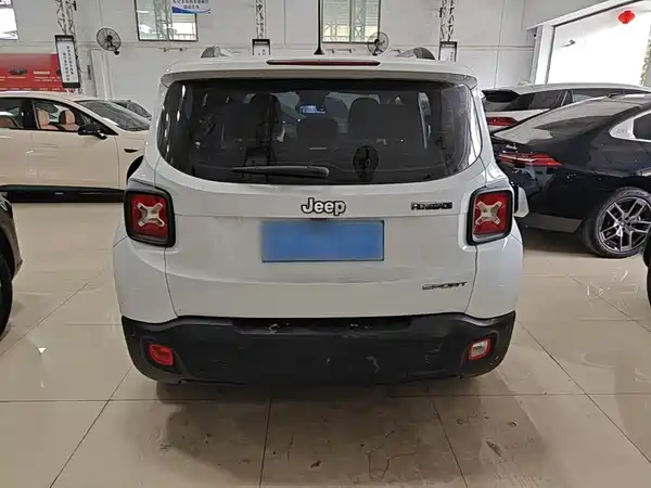 Jeep Freeman 2016