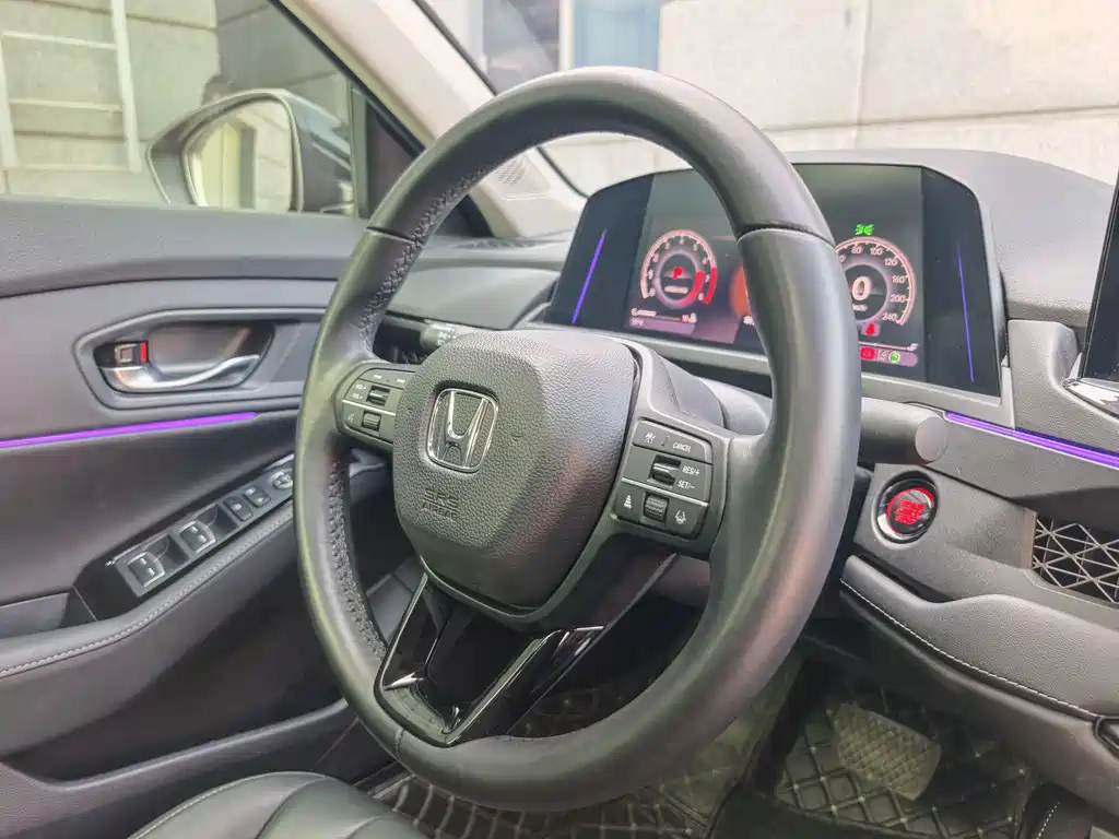 Honda Accord 2023 — фото 15