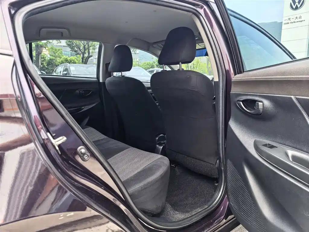 Toyota Vios 2016 — фото 11