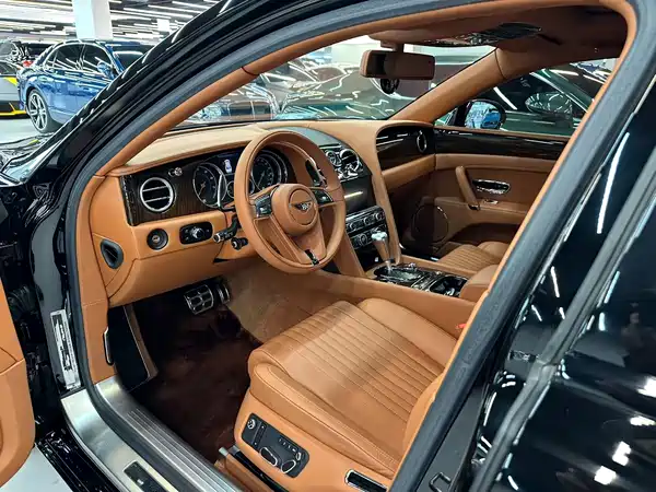 Bentley Flying Spur 2017