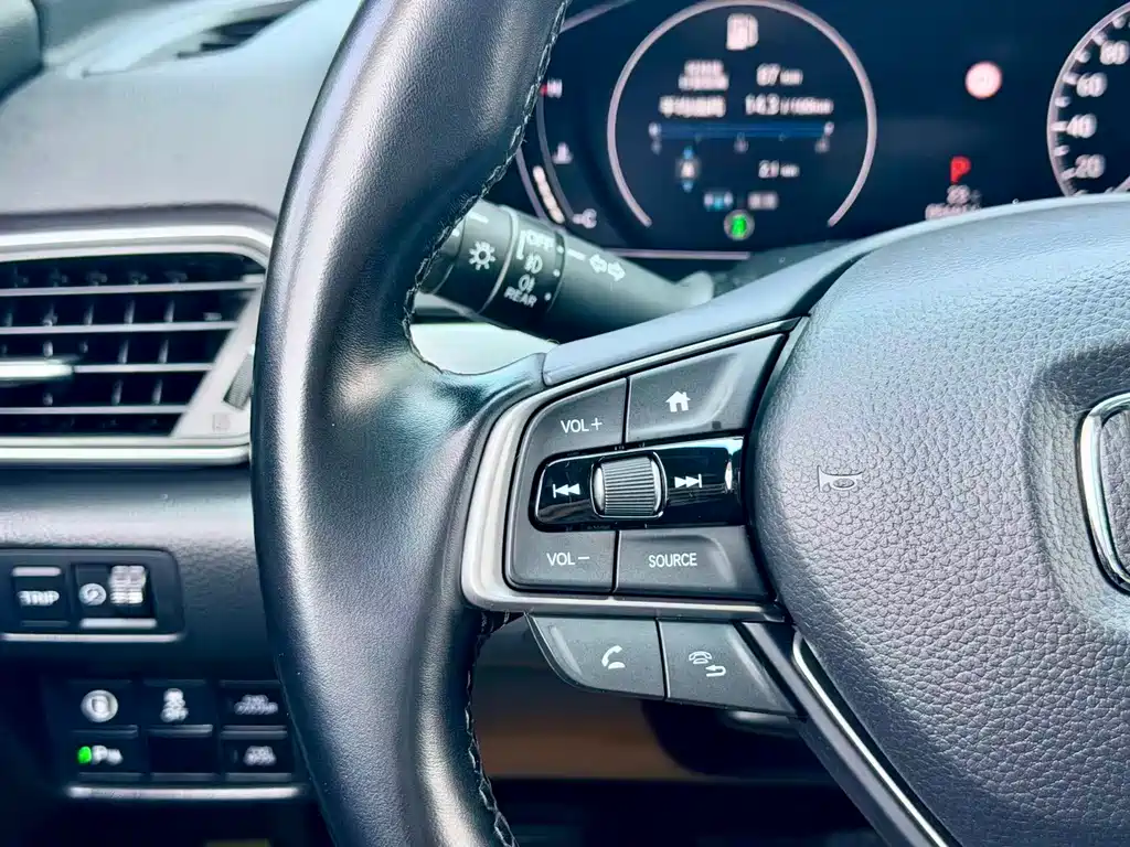 Honda Accord 2021 — фото 22