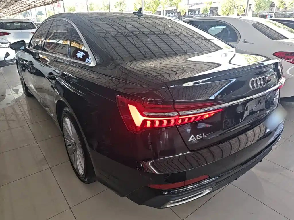 Audi A6L 2021