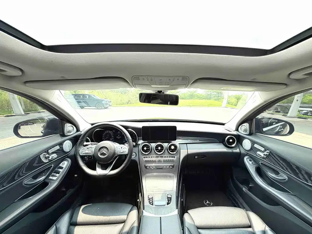 Mercedes-Benz C-Class 2020 — фото 17