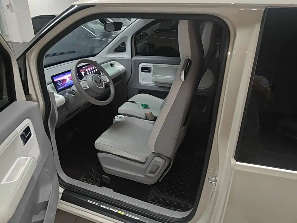 Wuling Air ev 2023 — фото 15