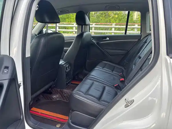 Volkswagen Tiguan 2015