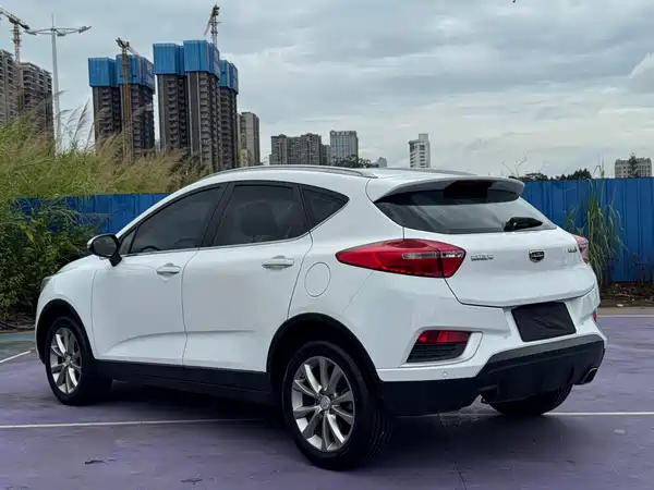 Geely Emgrand GS 2018