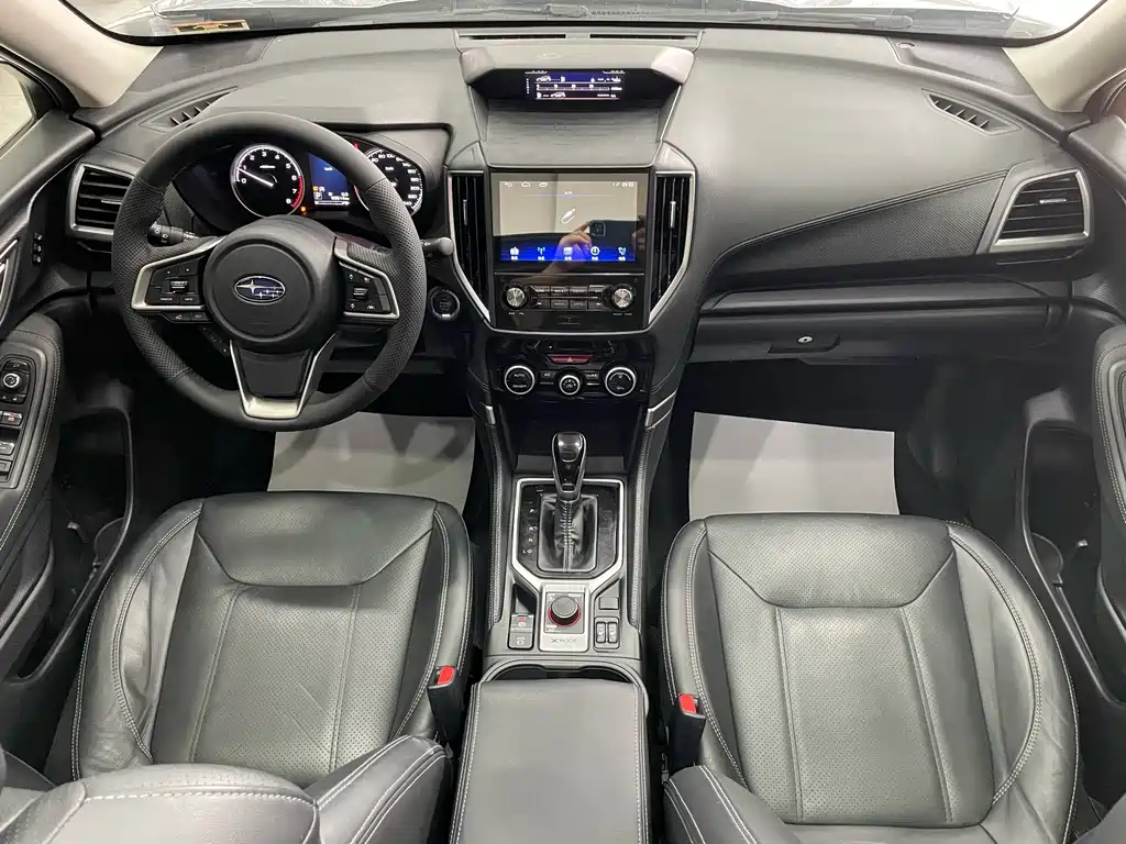 Subaru Forester 2021 — фото 13
