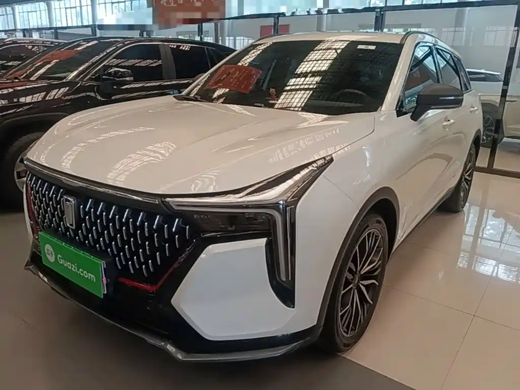 Bestune T55 2022 — фото 2