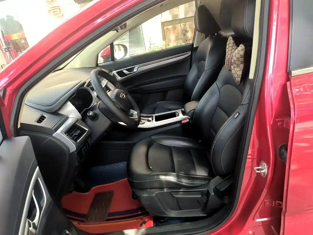 Geely Emgrand GS 2020 — фото 15