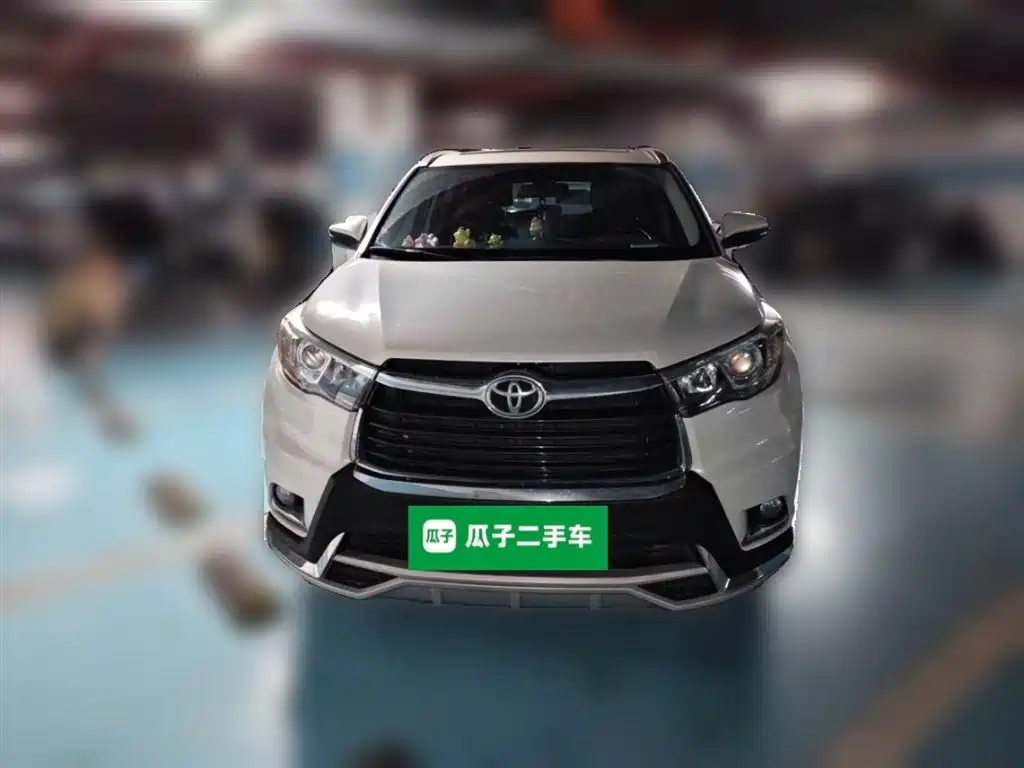 Toyota Highlander 2016 — фото 3