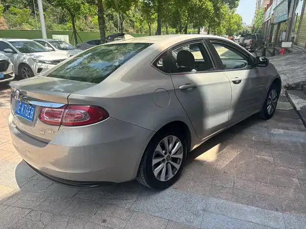 Fiat Viaggio 2012