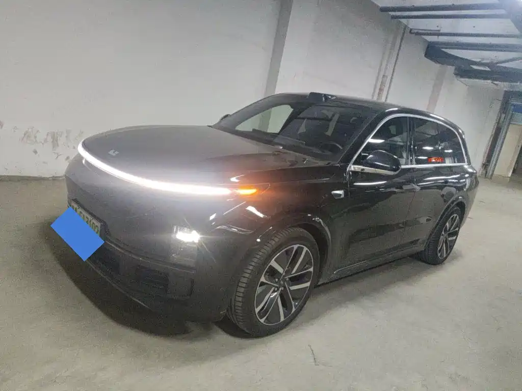 Li Auto Li L8 2024