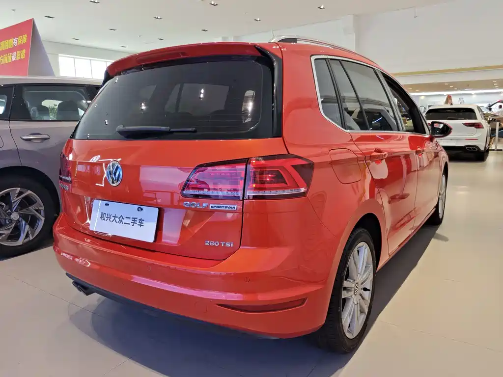 Volkswagen Golf Sportsvan 2018 — фото 3