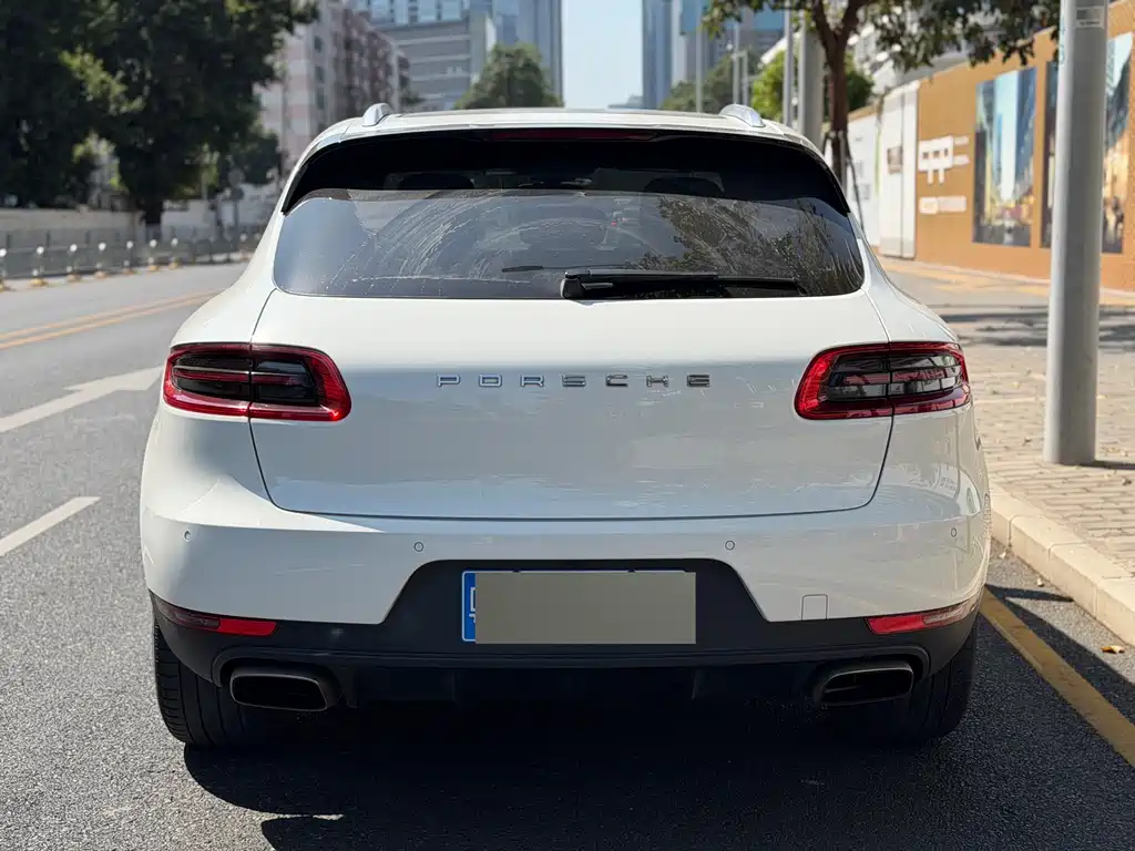 Porsche Macan 2017 — фото 4