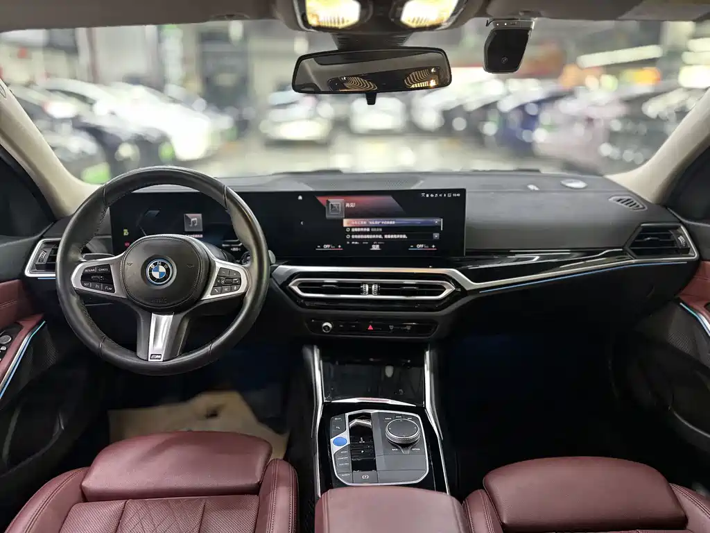 BMW i3 2023 — фото 5