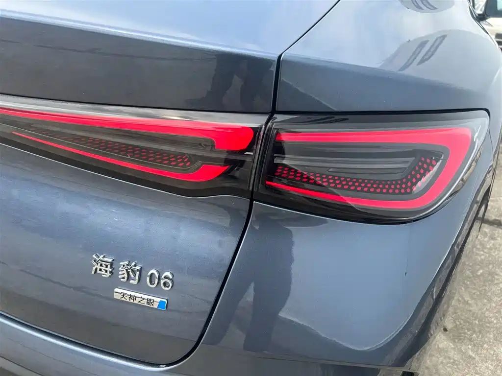 BYD Seal 06 2025 — фото 20
