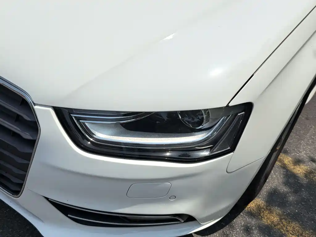 Audi A4L 2013 — фото 4
