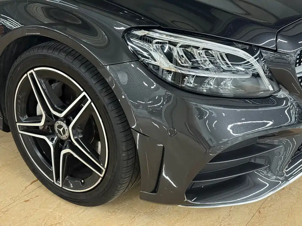 Mercedes-Benz C-Class 2020
