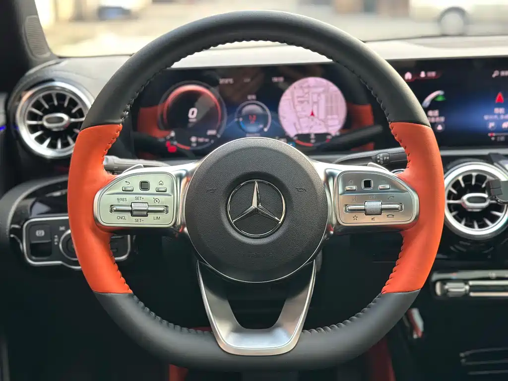Mercedes-Benz A-Class 2021 — фото 22