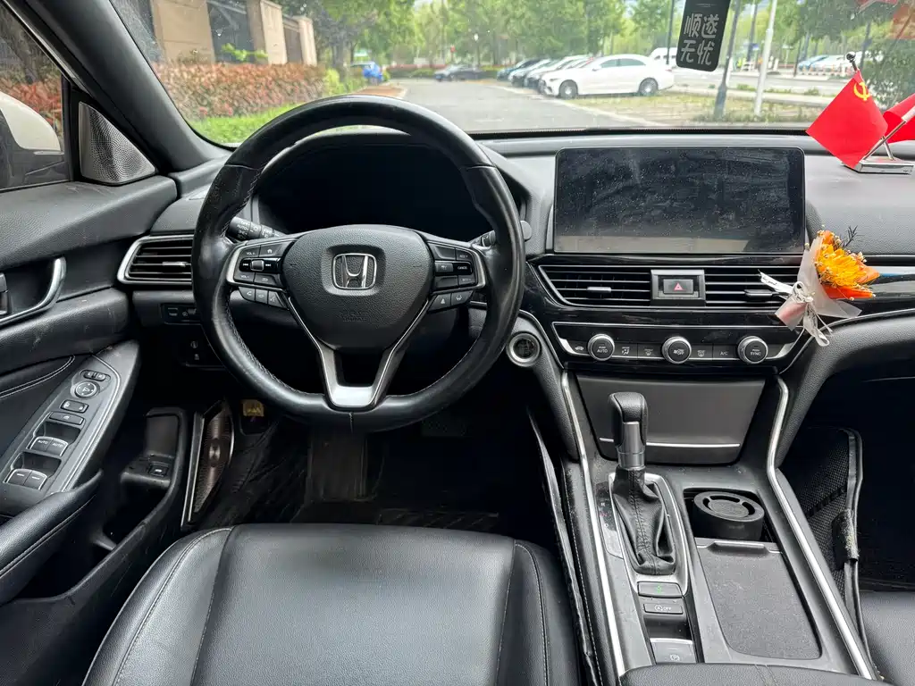 Honda Inspire 2022 — фото 13