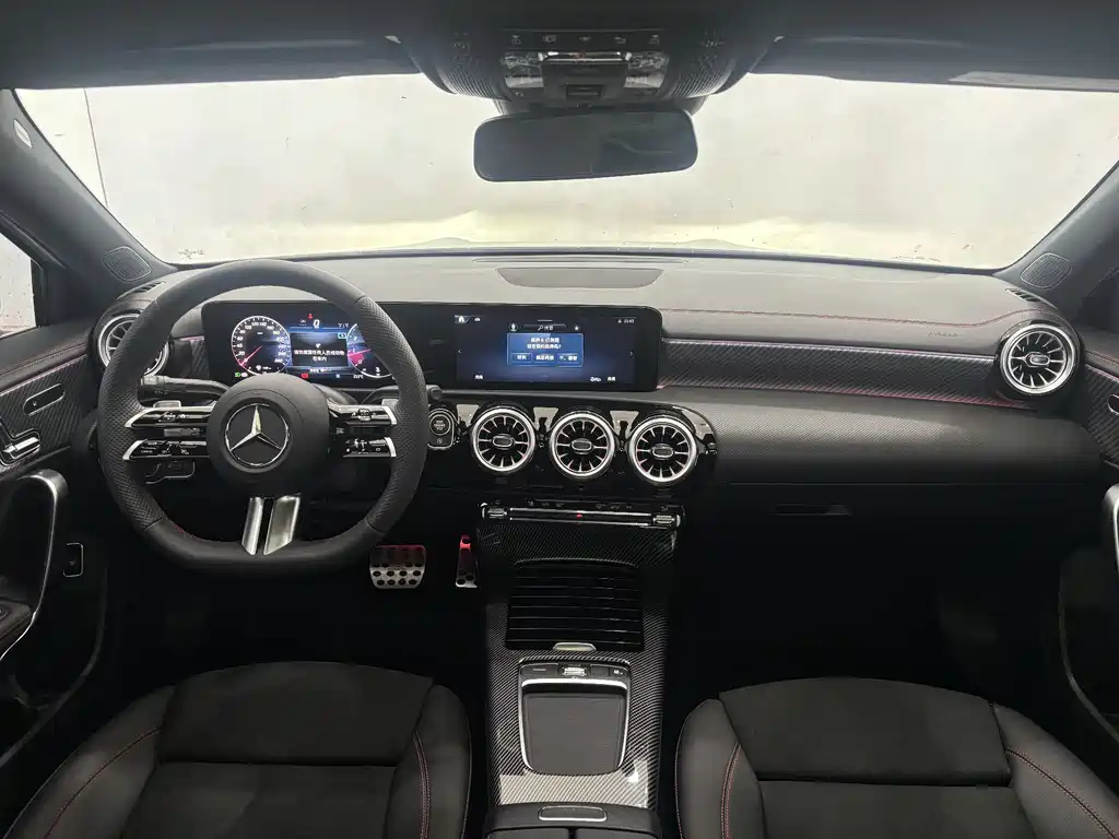 Mercedes-Benz A-Class 2025 — фото 14