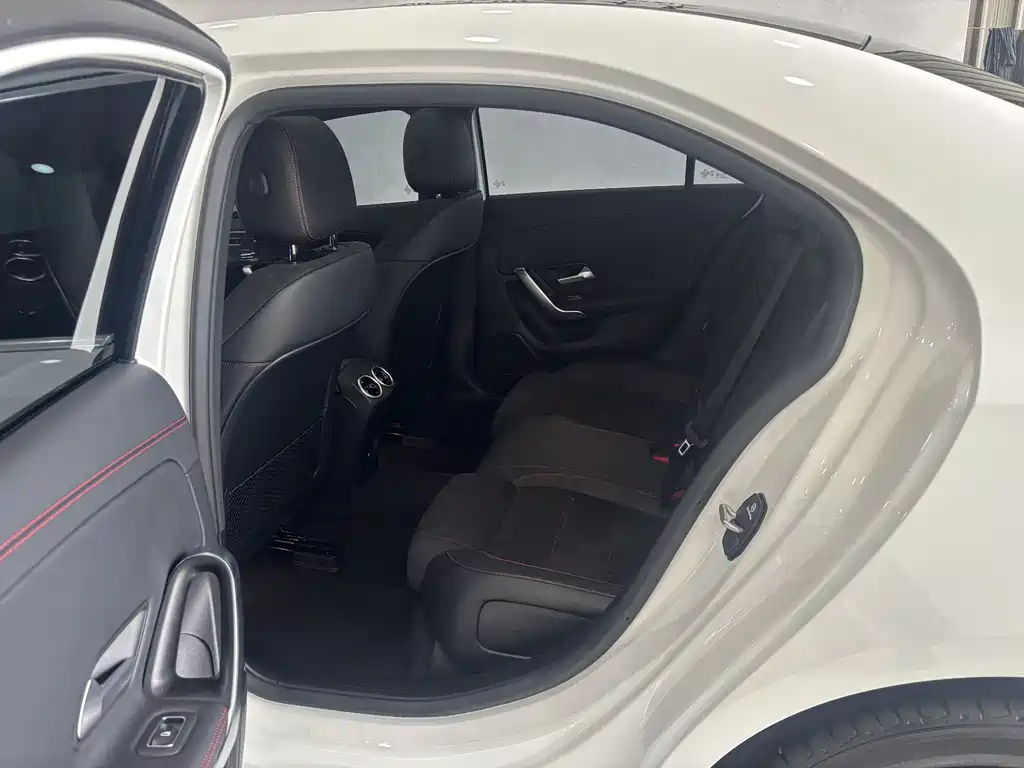Mercedes-Benz A-Class 2025 — фото 22