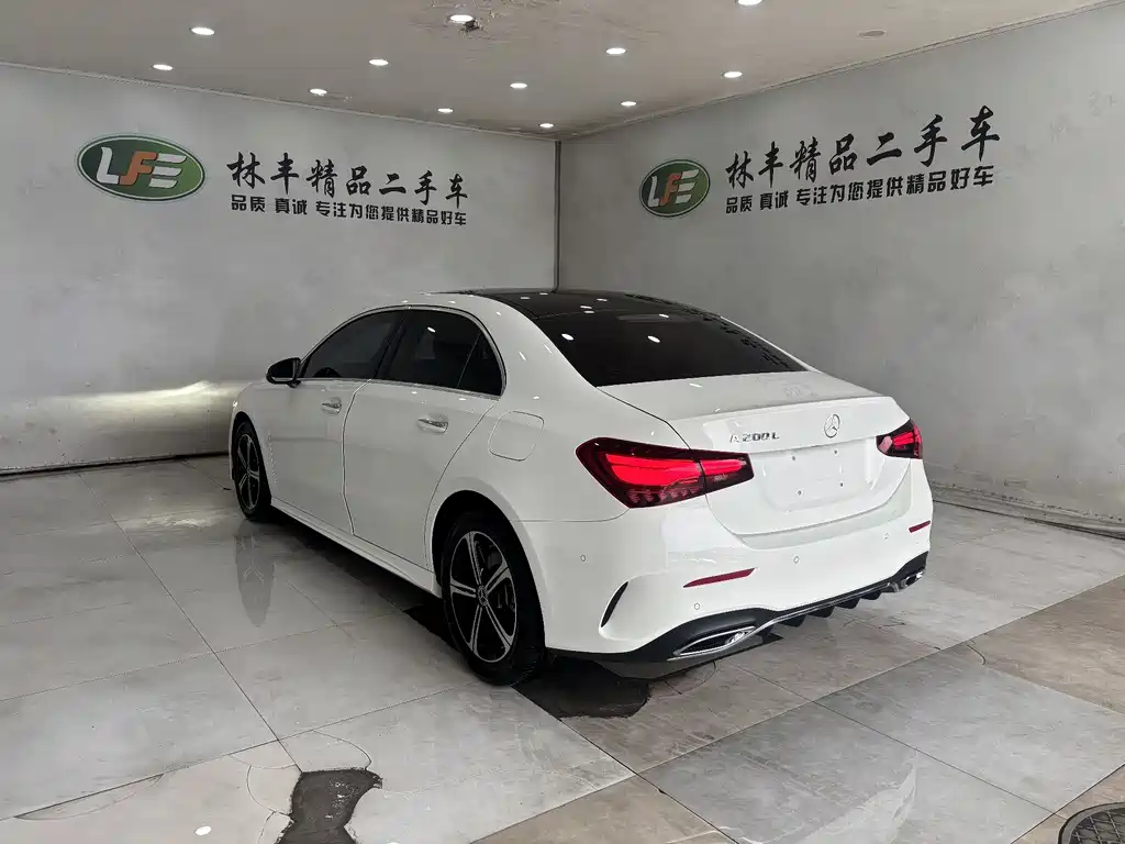 Mercedes-Benz A-Class 2025 — фото 8