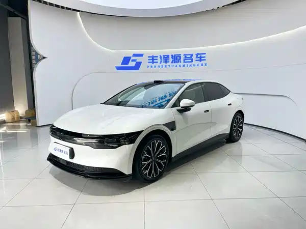 Zeekr 007 2025