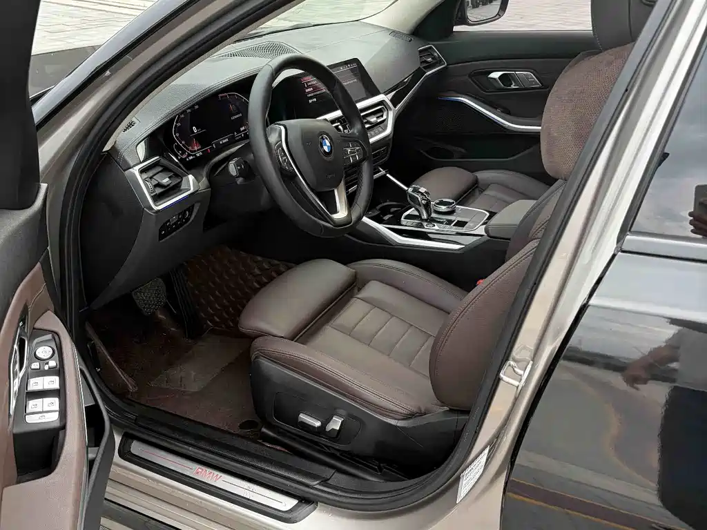 BMW 3 Series 2020 — фото 14