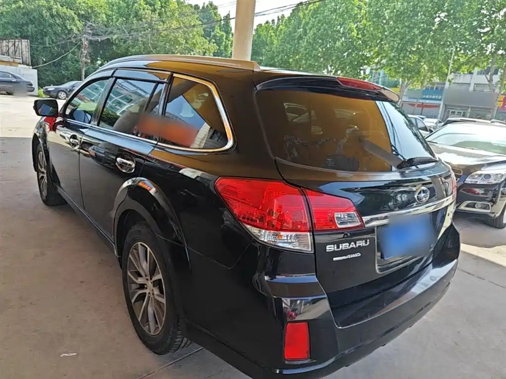 Subaru Outback 2015 — фото 23