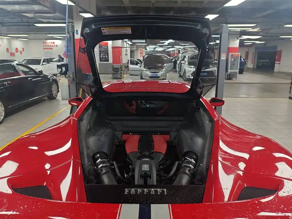 Ferrari F8 2022 — фото 7