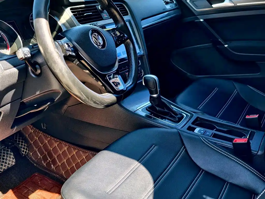 Volkswagen Golf 2015 — фото 7