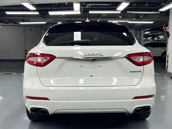 Maserati Levante 2016