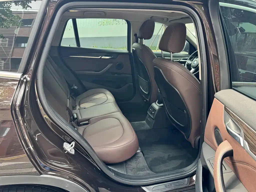 BMW X1 2020 — фото 19