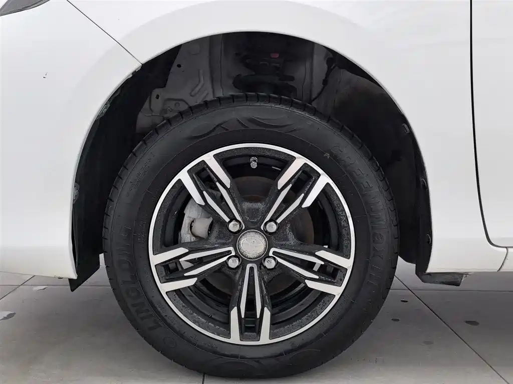 Toyota Vios 2017 — фото 17