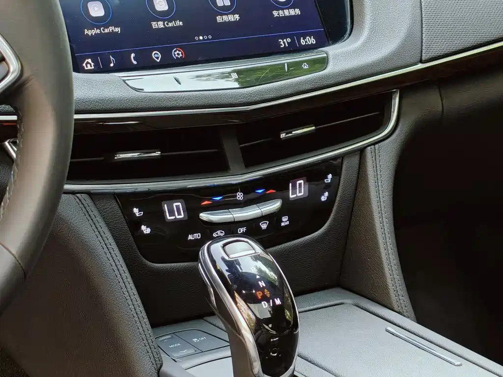 Cadillac CT6 2021 — фото 12