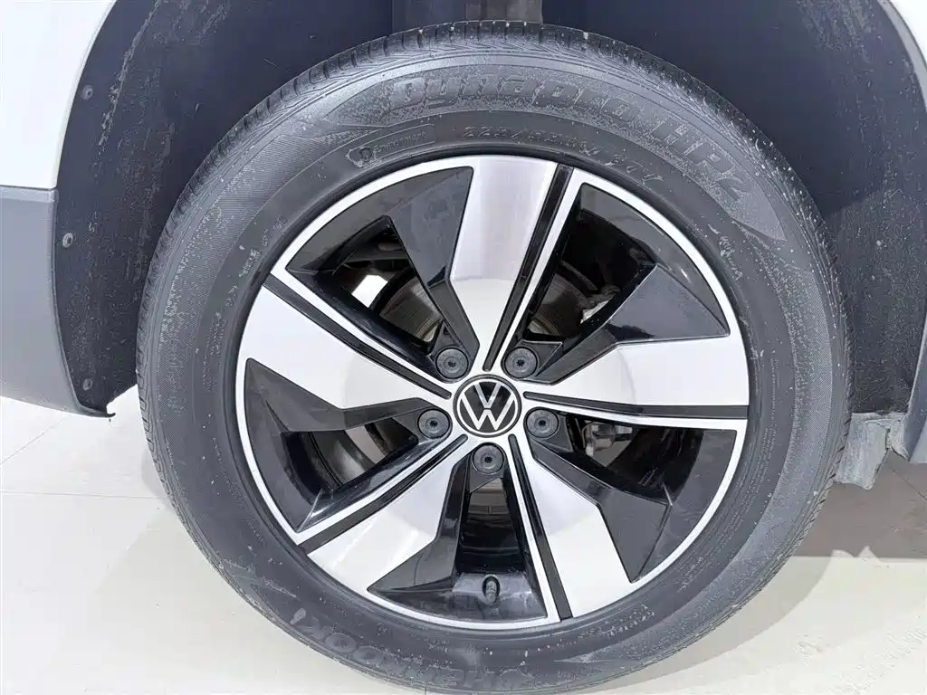 Volkswagen Tharu 2022 — фото 14