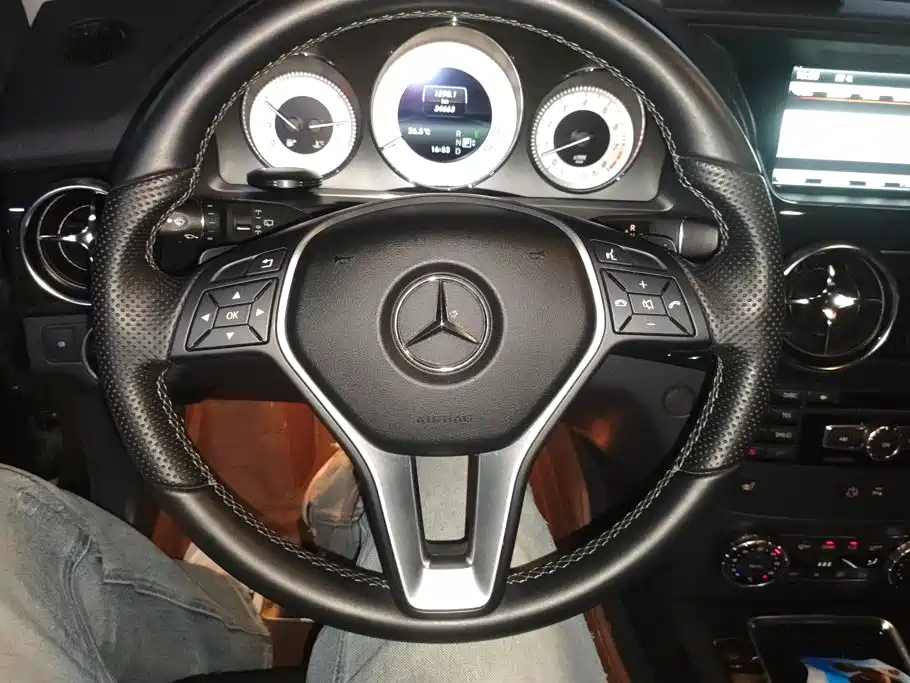 Mercedes-Benz GLK-Class 2014 — фото 15