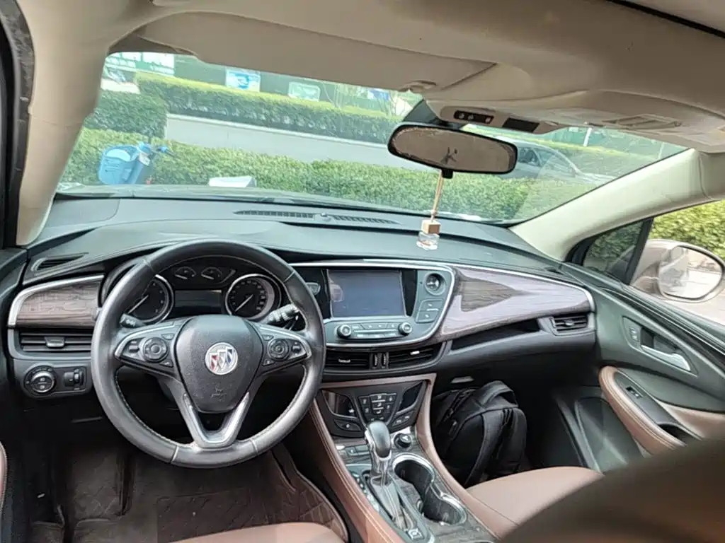 Buick Envision Plus 2016 — фото 10