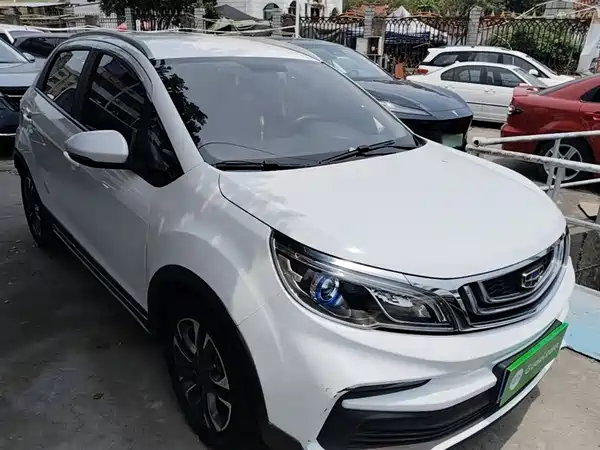 Geely Vision X3 2020